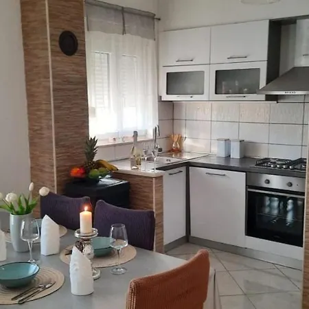 Apartment Anita *